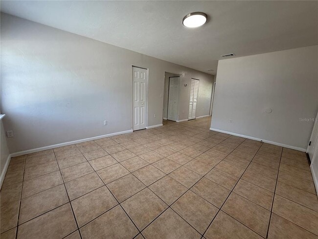 6104 SW 12 Pl in Gainesville, FL - Building Photo - Building Photo