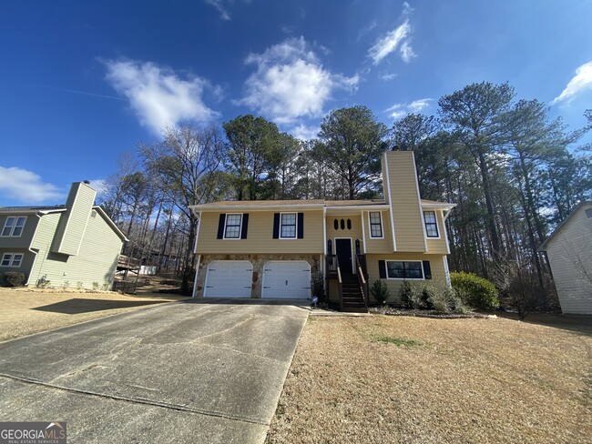 property at 6205 Littleton Dr