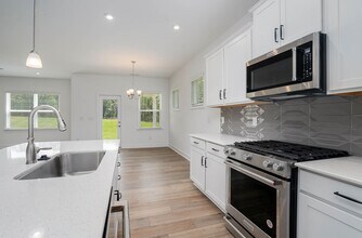 19225 Yellow Birch Dr in Charlotte, NC - Building Photo - Building Photo