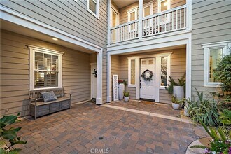 29 Hallcrest Dr, Unit AUCMZD in Mission Viejo, CA - Building Photo - Building Photo