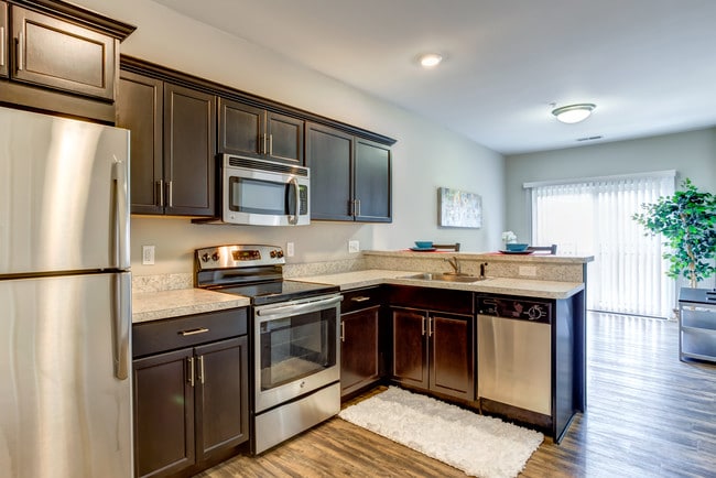 Overlook at Notre Dame in South Bend, IN - Building Photo - Interior Photo