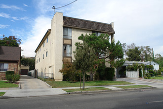 1239 E Lexington Dr in Glendale, CA - Building Photo - Building Photo