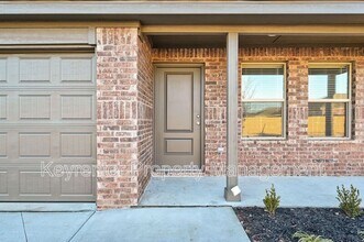 12612 Huntington Rdg Wy in Oklahoma City, OK - Building Photo - Building Photo