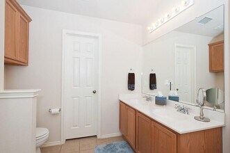 100 Joshua Tree Cir in Pflugerville, TX - Foto de edificio - Building Photo