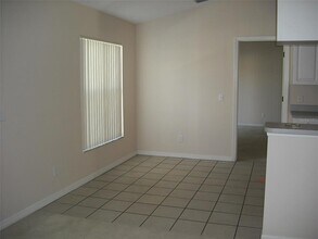 9724 Mary Robin Dr in Riverview, FL - Building Photo - Building Photo