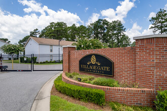 Village Gate Apartments in Fayetteville, NC - Building Photo - Building Photo