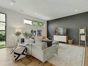 1003 E 14th St in Austin, TX - Building Photo - Building Photo