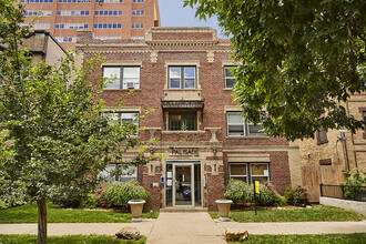 Palisade Apartments in Denver, CO - Foto de edificio - Building Photo