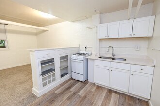 James Apartments | 2886 in Minneapolis, MN - Building Photo - Building Photo