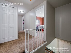 6054 Wynford Dr in West Bloomfield, MI - Foto de edificio - Building Photo