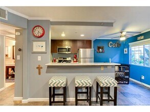 1116 E Palmer Ave in Glendale, CA - Building Photo - Building Photo