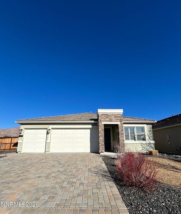 774 Sweet Briar Ln in Sparks, NV - Building Photo