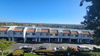 3091 Cowley Way in San Diego, CA - Building Photo