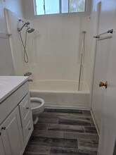 995 N Mollison Ave, Unit 28 in El Cajon, CA - Building Photo - Building Photo