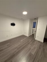 821 SW 2nd St in Miami, FL - Building Photo - Building Photo