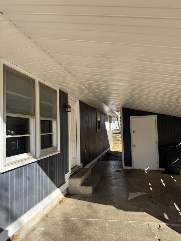 2112 N Marion Ave in Springfield, MO - Building Photo - Building Photo