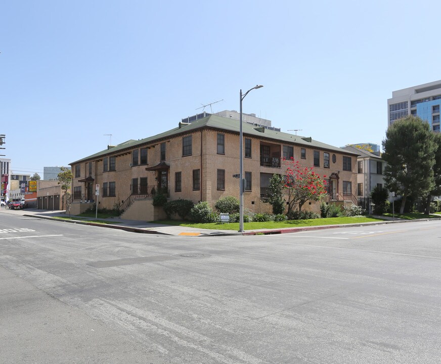 3326 W 5th St in Los Angeles, CA - Building Photo