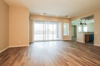 5113 N 194th Dr in Litchfield Park, AZ - Building Photo - Building Photo