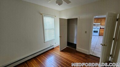 168 Sheridan Ave, Unit 1 in Medford, MA - Building Photo - Building Photo