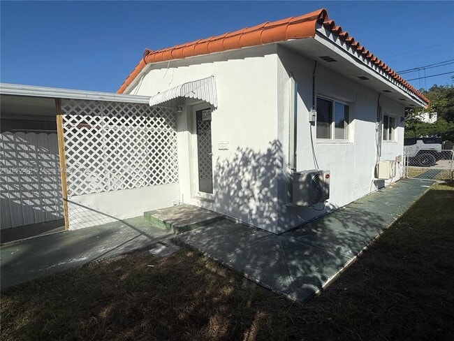 property at 1120 NW 32nd Ct
