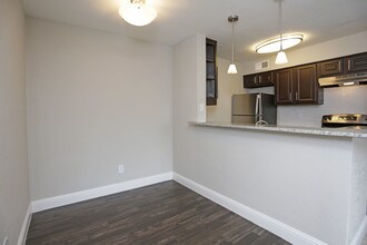 Waterford at Bellmar in Dallas, TX - Building Photo - Interior Photo