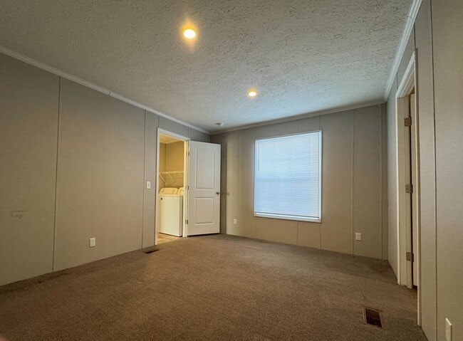 2002 Heron Dr NW in Stewartville, MN - Building Photo - Building Photo