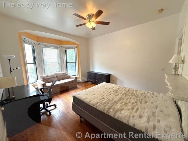 property at 7 Wendell St