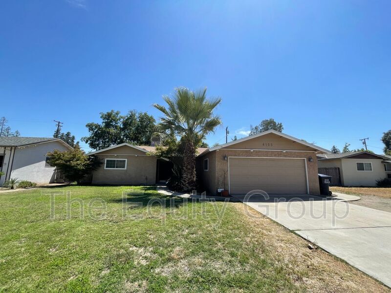 4125 W School Ave in Visalia, CA - Building Photo