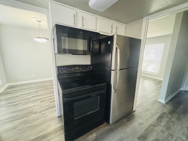 property at 6200 W Tidwell Rd