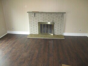 301 Buckingham Rd in Canton Township, MI - Building Photo - Building Photo