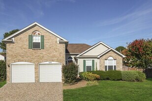 639 Belinda Pkwy in Mount Juliet, TN - Building Photo