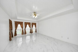 3138 Waters View Dr in Sugar Land, TX - Building Photo - Building Photo