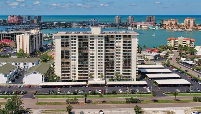 400 Island Way in Clearwater, FL - Building Photo - Building Photo