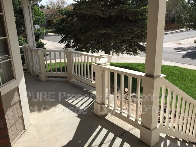 9996 Spring Hill Ln in Highlands Ranch, CO - Building Photo - Building Photo
