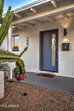 7907 E Latham St in Scottsdale, AZ - Building Photo - Building Photo