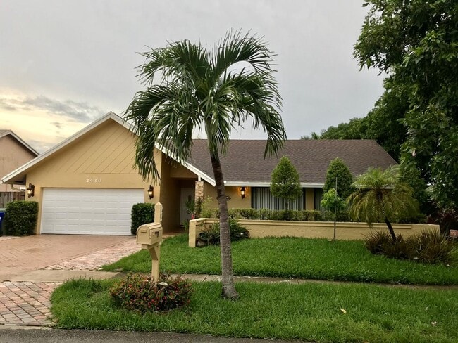 2430 NW 102nd Ter, Unit 2430