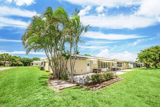 270 High Point Ct in Boynton Beach, FL - Building Photo - Building Photo