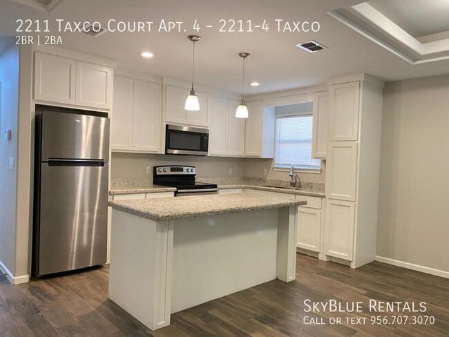 2211 Taxco Ct in Edinburg, TX - Building Photo - Building Photo