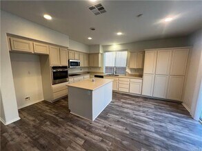 29260 El Presidio Ln in Menifee, CA - Building Photo - Building Photo