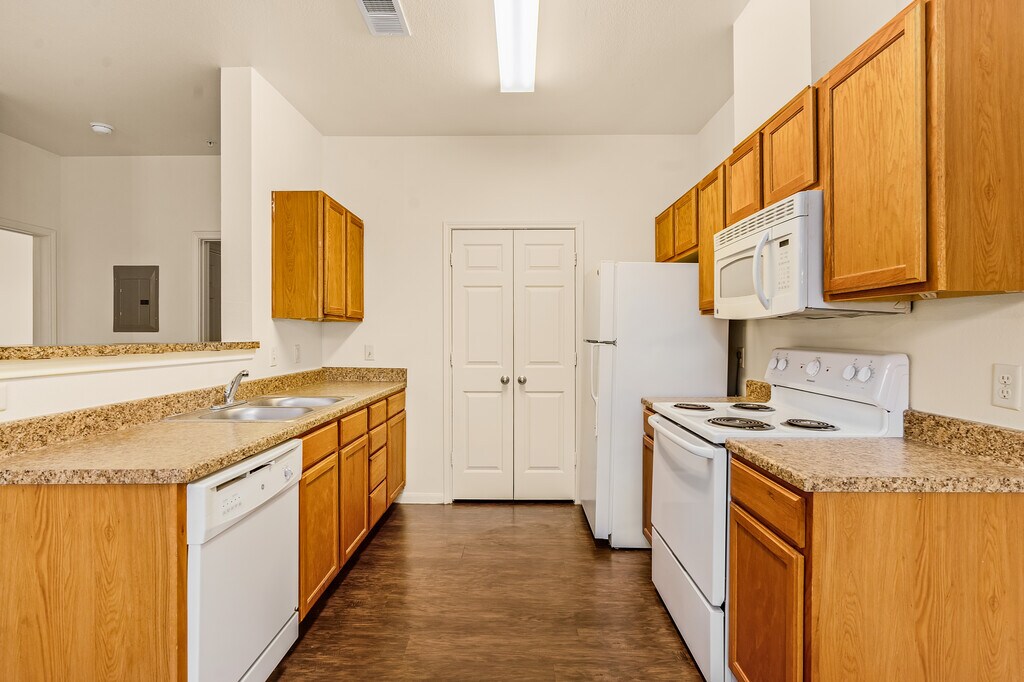 Comfort Place Senior Living Comfort, TX Apartments