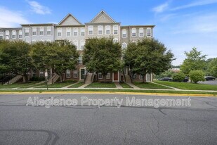 15555 John Diskin Cir in Woodbridge, VA - Building Photo
