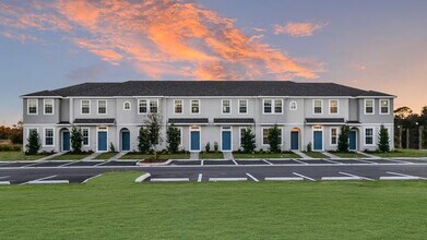 6111 Fairmont Ln in Palmetto, FL - Building Photo - Building Photo