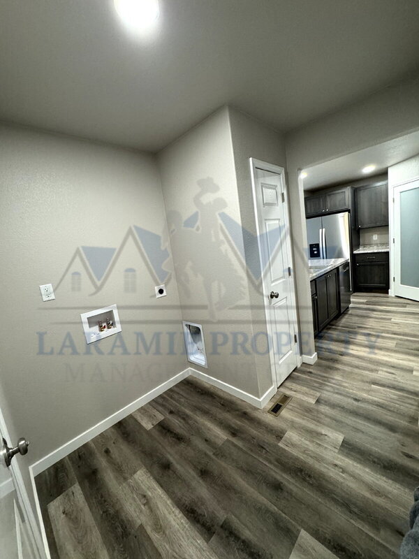 4521 E Bobolink Ln in Laramie, WY - Building Photo - Building Photo