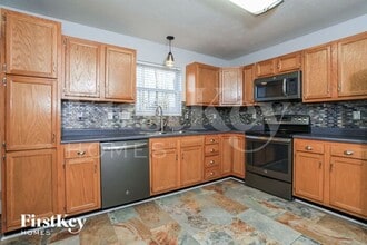 5966 Marsh Cir in Loveland, OH - Building Photo - Building Photo