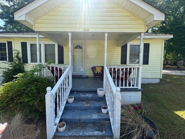 110 Martin St in Lincolnton, GA - Building Photo - Building Photo