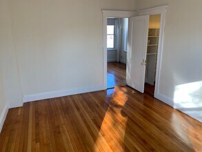 1111 Boylston St, Unit 23 in Boston, MA - Building Photo - Building Photo