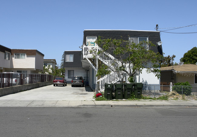 249 4th Ave in Redwood City, CA - Foto de edificio - Building Photo