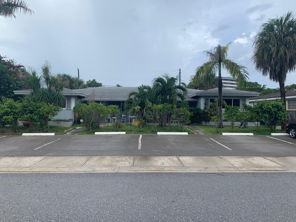 1419 SE 2nd St in Deerfield Beach, FL - Building Photo