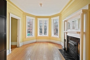 2836 N Sheffield Ave in Chicago, IL - Building Photo