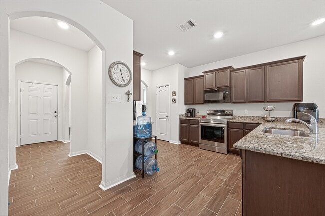 15315 Crescent Brookfield Dr